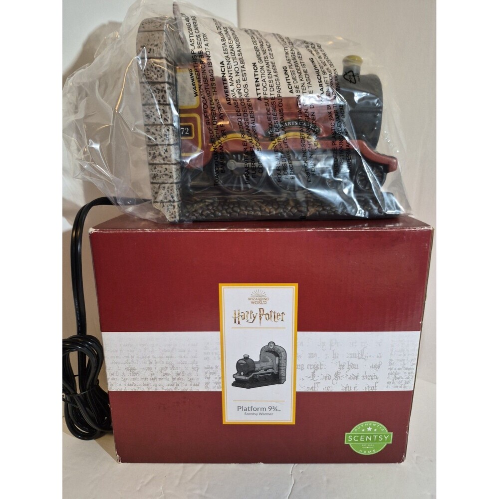 Scentsy Harry Potter Platform 9 3/4 Hogwarts Express Wax Melt Warmer New Open Bx